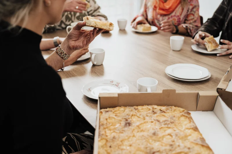 Butterkuchen und Kaffee